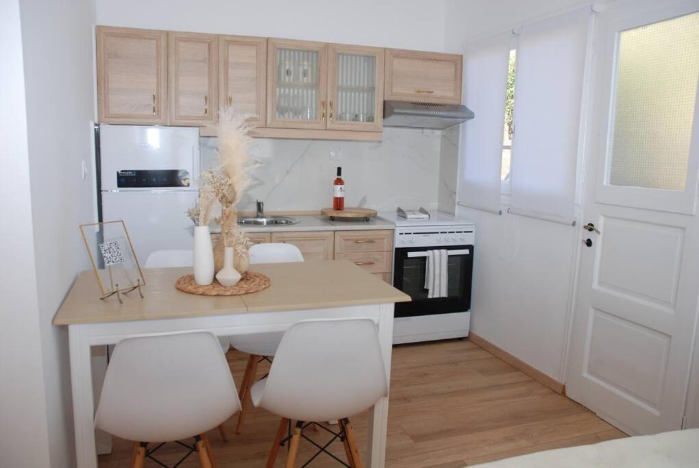 360ᵒ Lepanto Apartment Nafpaktos Exterior foto